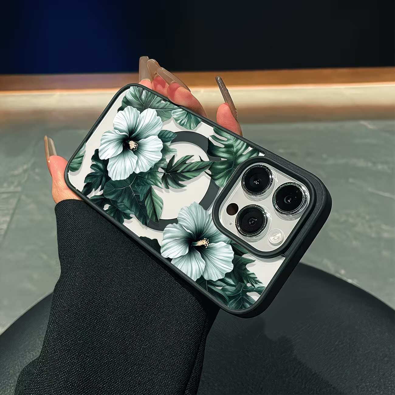 Groene bloemenprint telefoonho - Apple Iphone 15 Pro Max recensie en prijs
